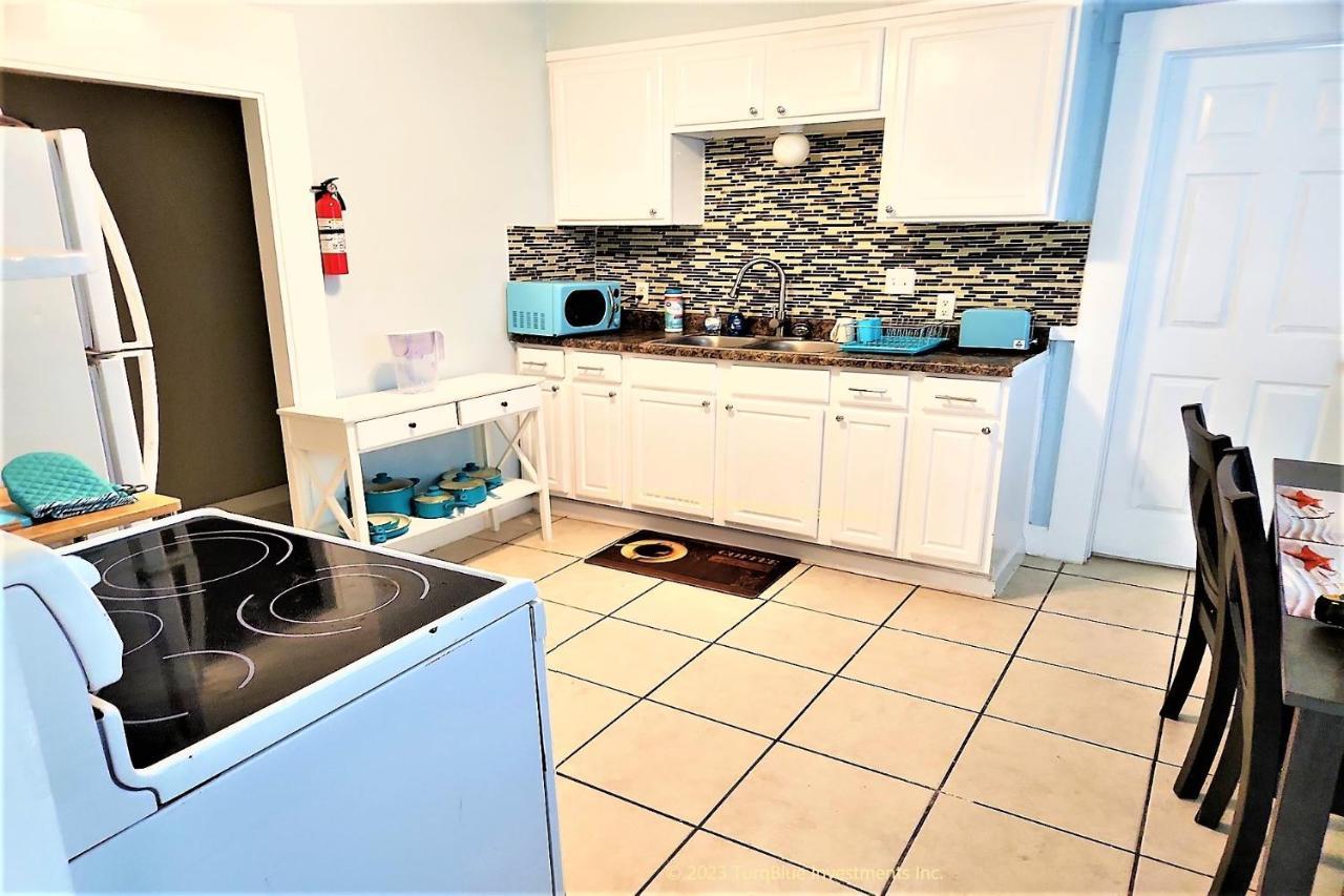 Casaazul-2605B-Pleasure Pier & Beach A Block Away- 3Bed 2Bath 7 Beds- 7 Minutes To Cruise Terminal Galveston Extérieur photo
