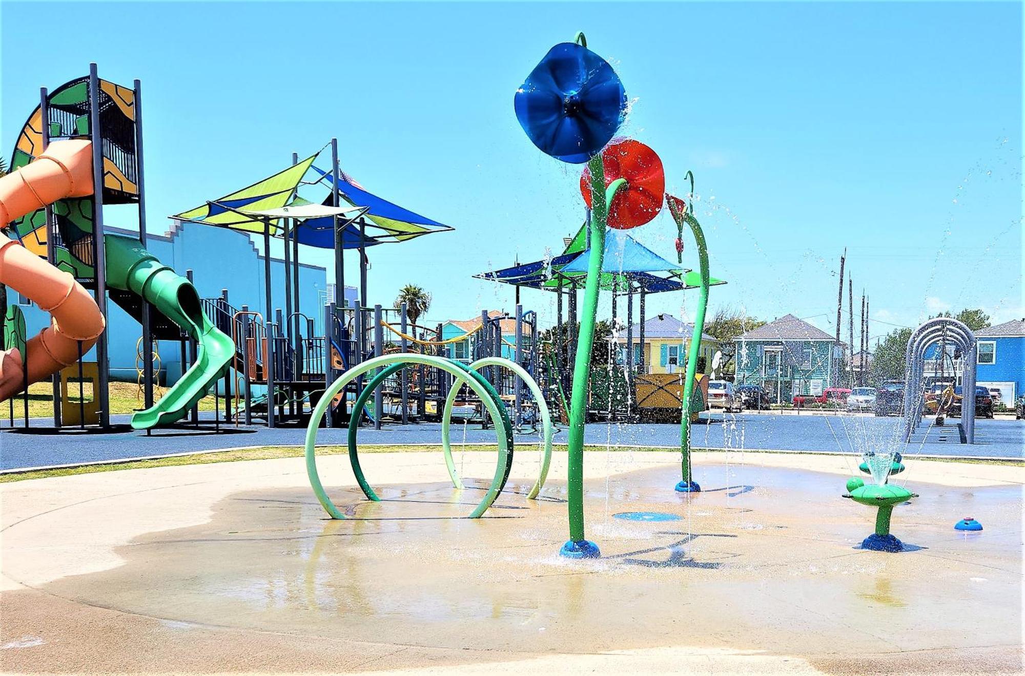 Casaazul-2605B-Pleasure Pier & Beach A Block Away- 3Bed 2Bath 7 Beds- 7 Minutes To Cruise Terminal Galveston Extérieur photo